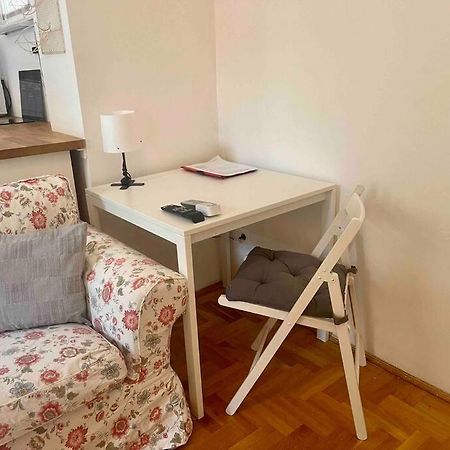Knezits Spacious Ac Terrace Free Parking Budapest Kültér fotó